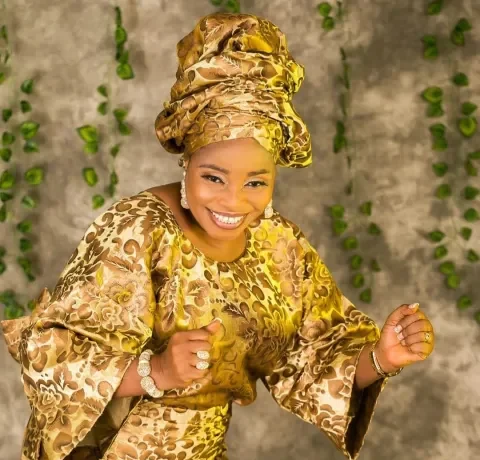 Gospel singer Tope Alabi Celebrates 52nd Birthday